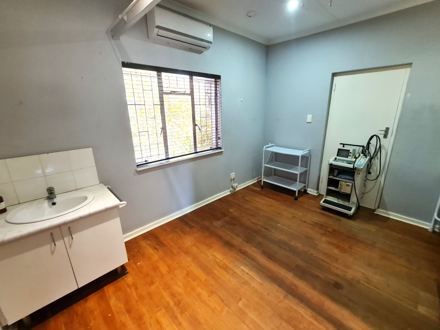 Commercial Property for Sale in Jeffreys Bay Central Eastern Cape